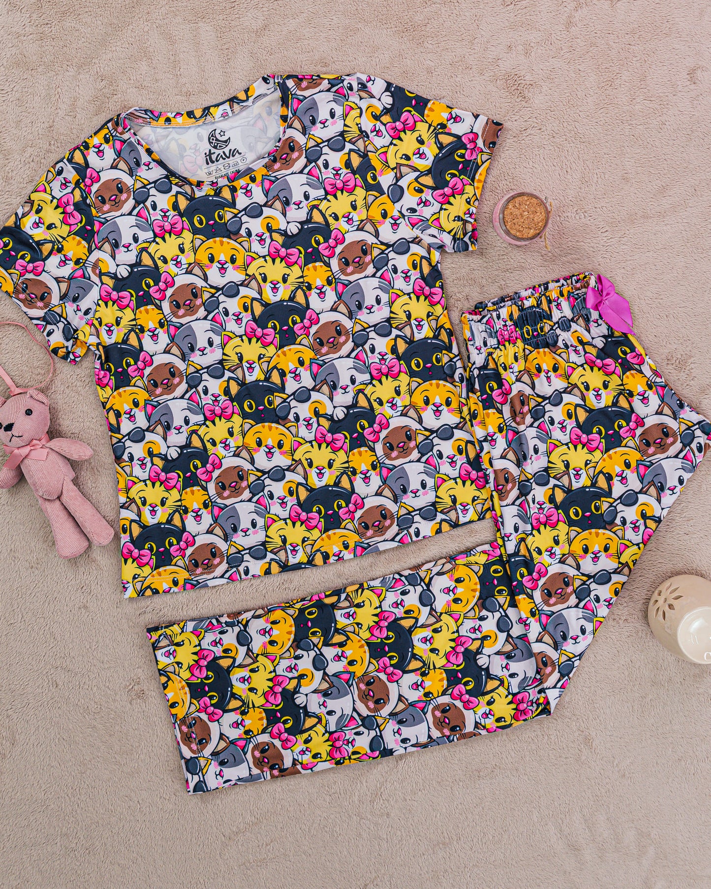 PIJAMA ESTAMPADA BLUSA + PANTALÓN SMILECAT